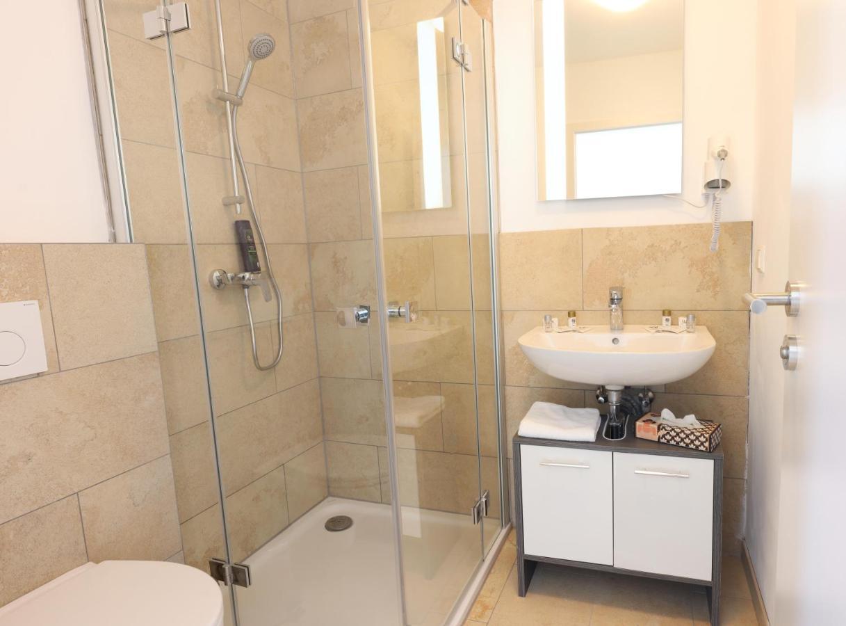 Motel Bergtheim - Self Check-In מראה חיצוני תמונה